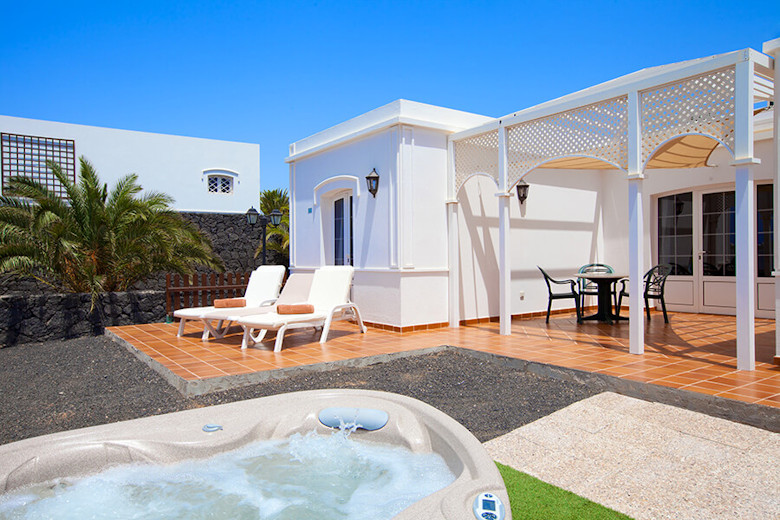 A Bungalow with Hydromassage Tub