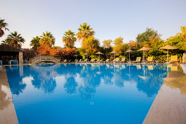 The swimming pool at the Tamarisk Beach Hotel