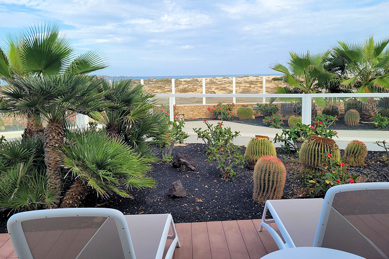 Terrace of a ground-floor Sea View Room