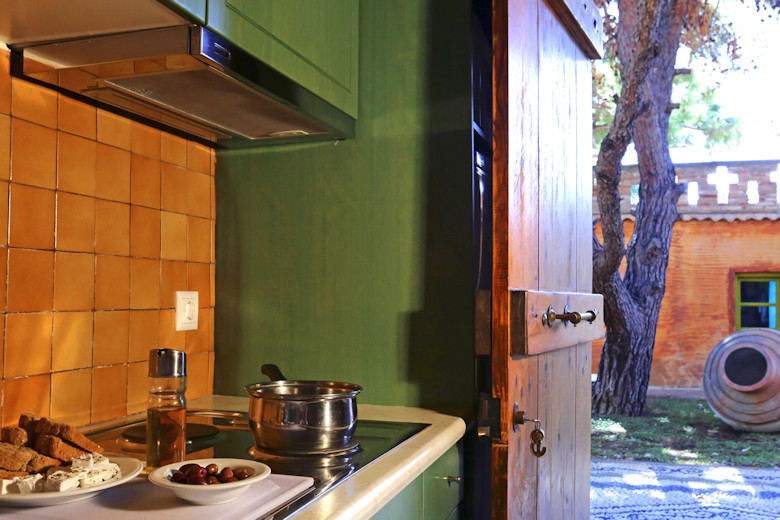 Open-plan kitchenette